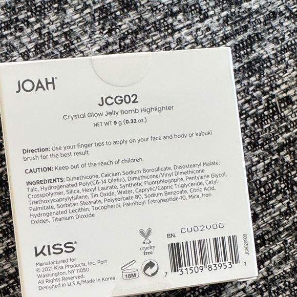 Kiss Crystal Glow Jelly Bomb Highlighter - Picture 2 of 2
